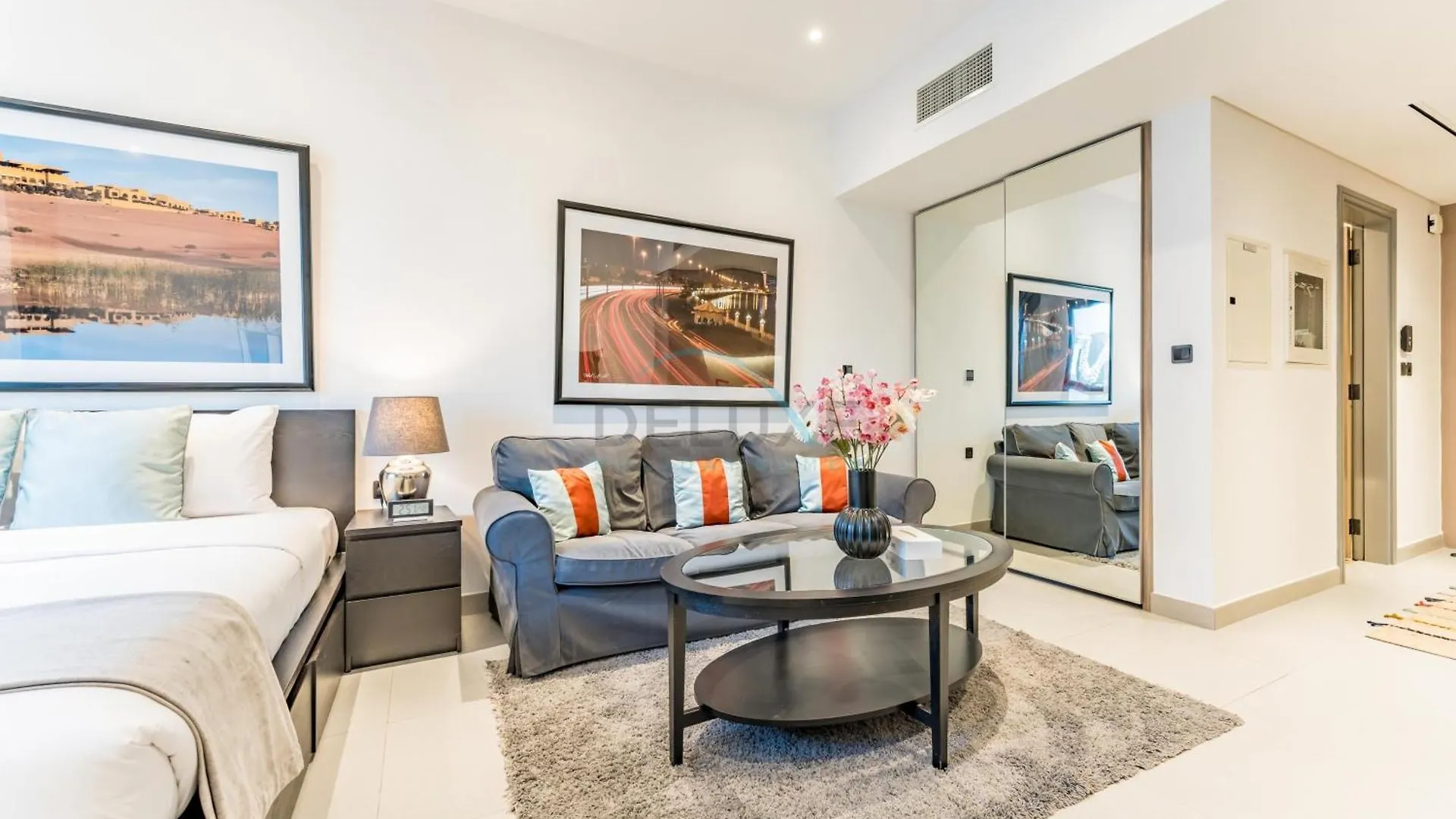 Near Circle Mall And Steps From The Park, Hyati Avenue, Jvc By Deluxe Holiday Homes 迪拜 公寓