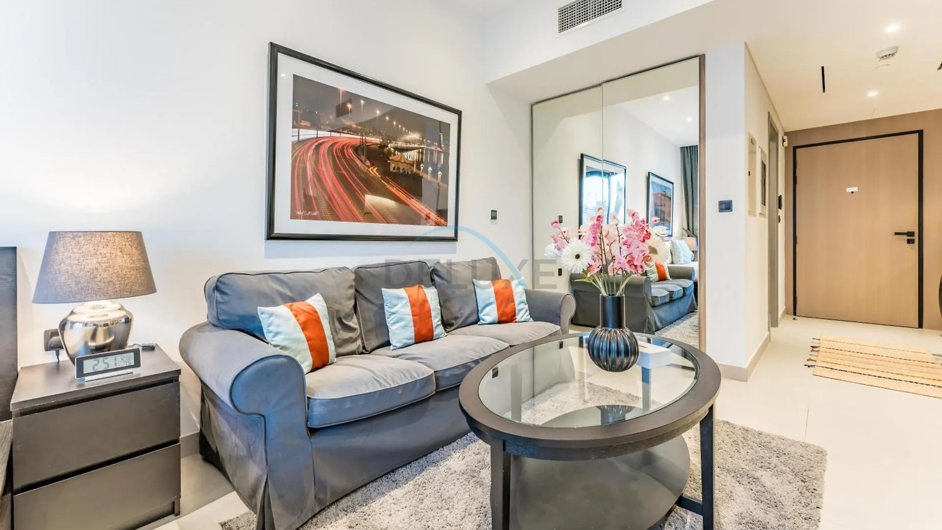 公寓 Near Circle Mall And Steps From The Park, Hyati Avenue, Jvc By Deluxe Holiday Homes 迪拜