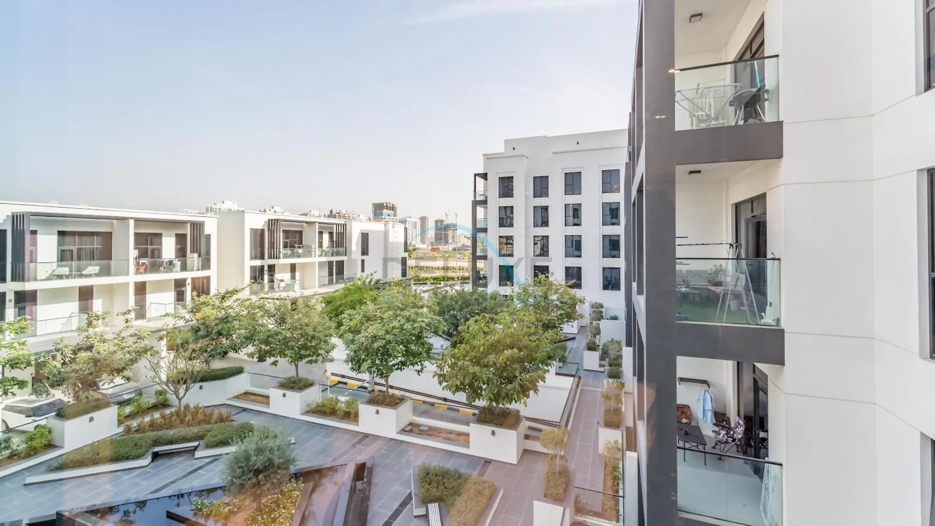 Near Circle Mall And Steps From The Park, Hyati Avenue, Jvc By Deluxe Holiday Homes Dubai United Arab Emirates