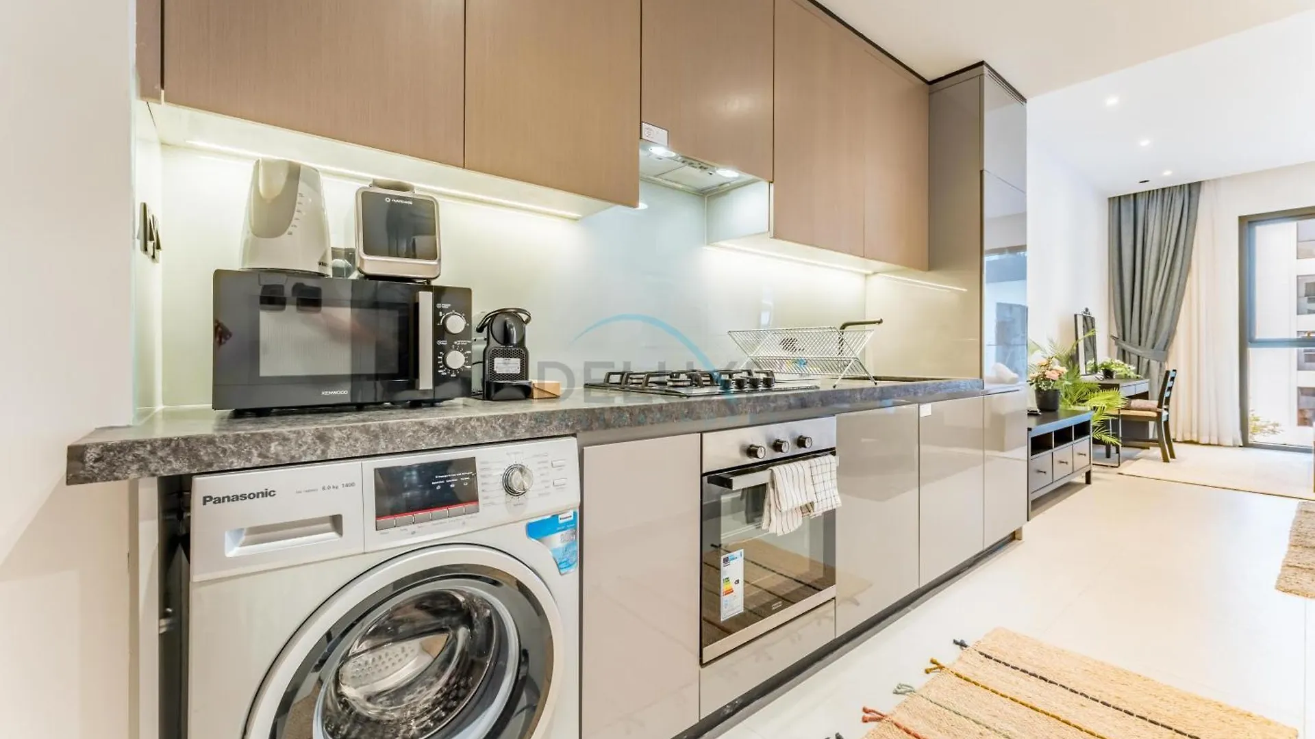 Near Circle Mall And Steps From The Park, Hyati Avenue, Jvc By Deluxe Holiday Homes Dubai Apartment